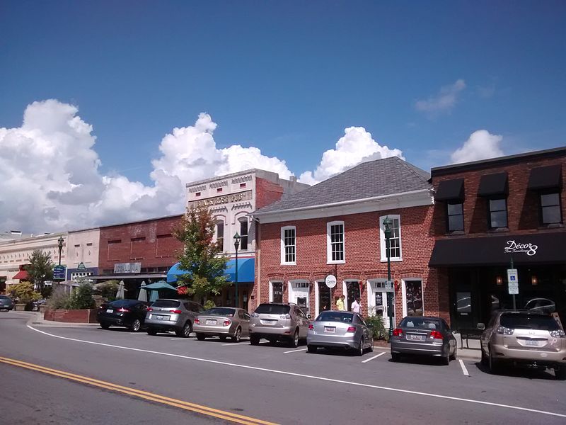 Historic_Hendersonville_1