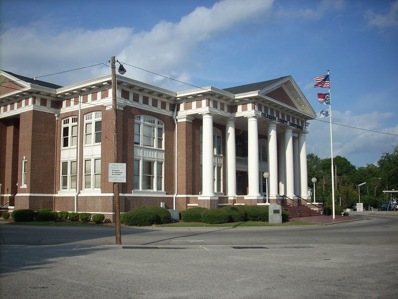 800px-Columbus_County,_NC_Courthouse